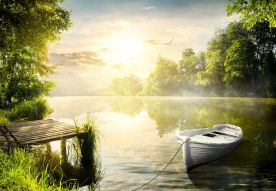 Фотообои Лодка на озере на закате