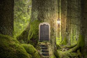Фреска Сказочный домик в дереве