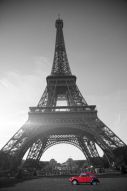 Фотообои Эйфелева башня черно белая