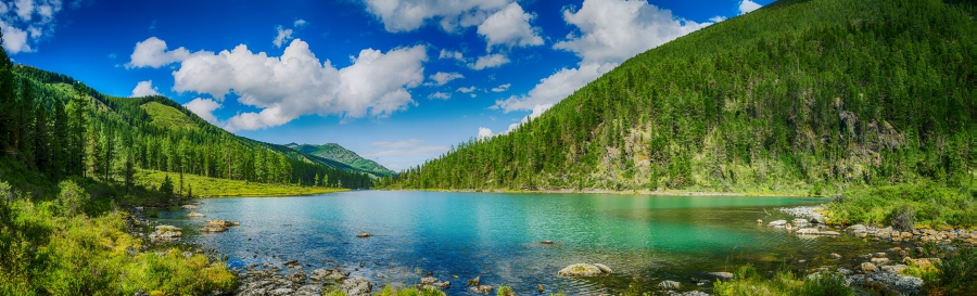 Фотообои Озеро среди гор