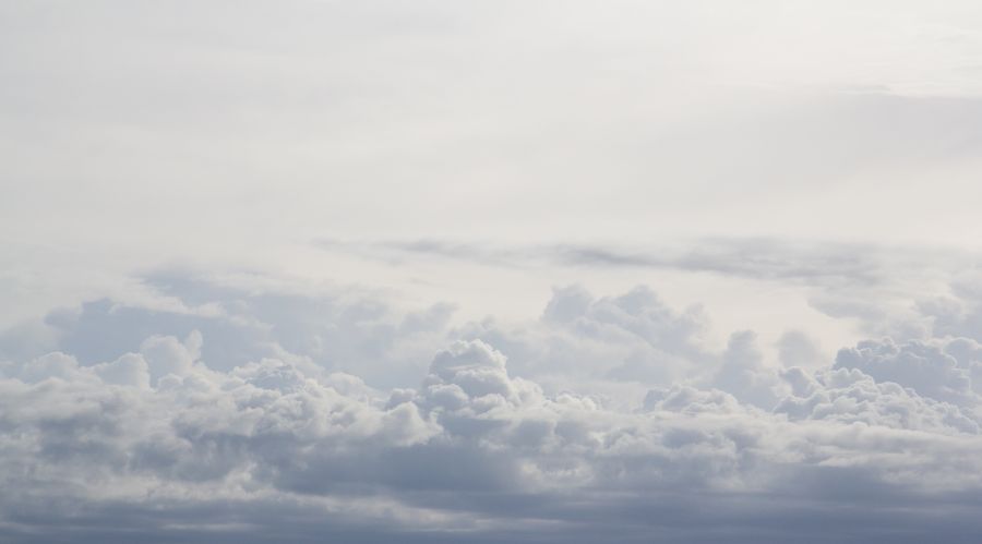 Фотообои Серое небо с облаками