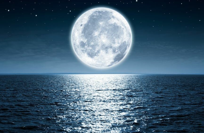 Картина на холсте Полнолуние над морем, арт hd1484901